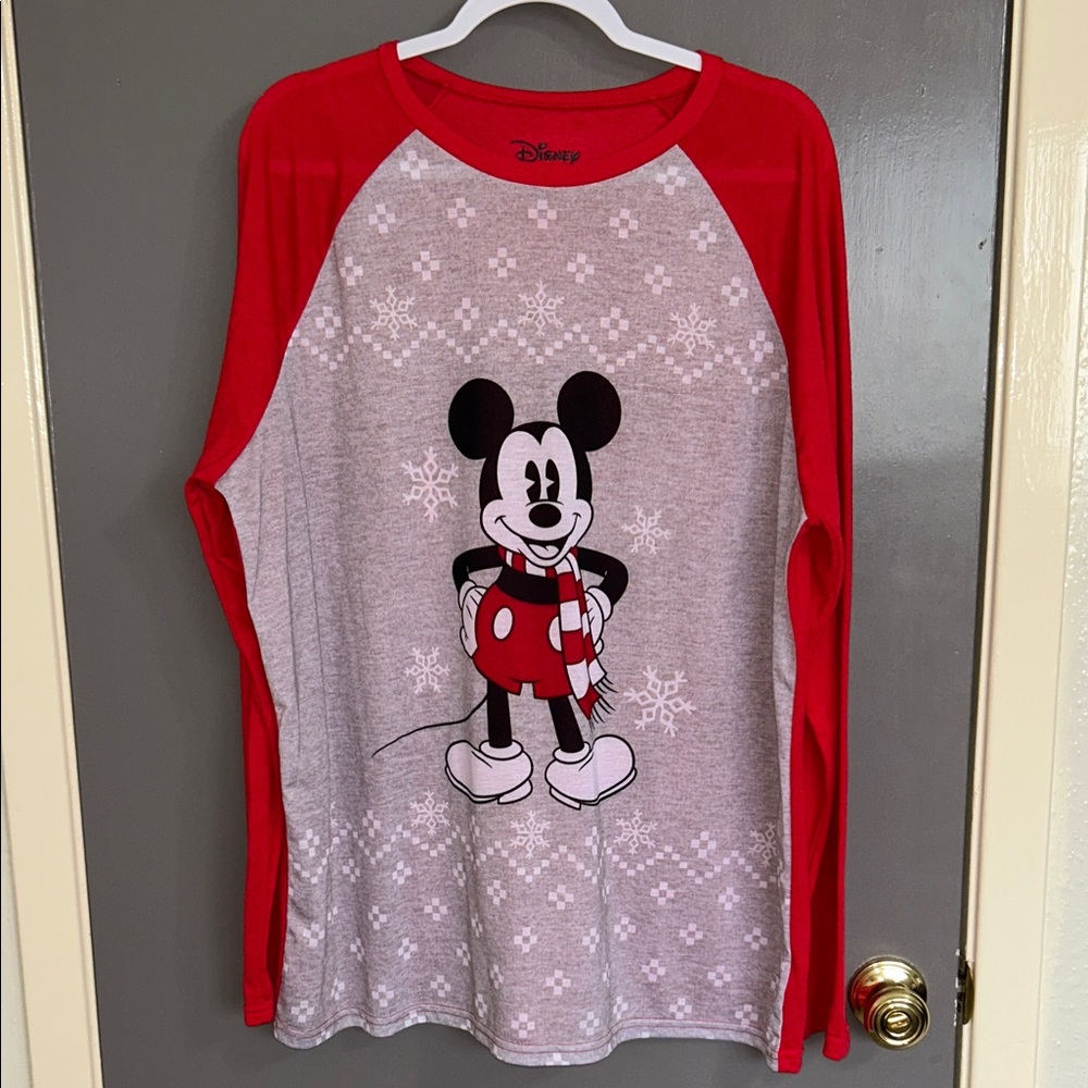 Disney Men's Long Sleeve Mickey Mouse Raglan Shirt - Red and Gray Large